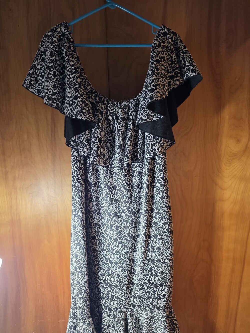 Women's Long Sleeveless Lularoe Dress